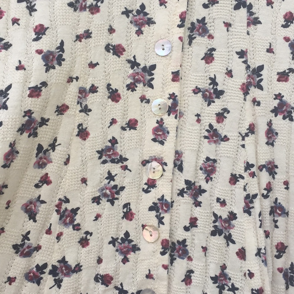 Beautiful button down maxi - Picture 4 of 4